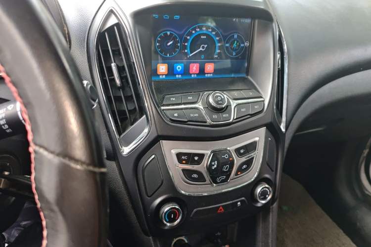Used Chery Arrizo 5 2016 1.5L Manual Lingchao Edition Audio And AC Panel