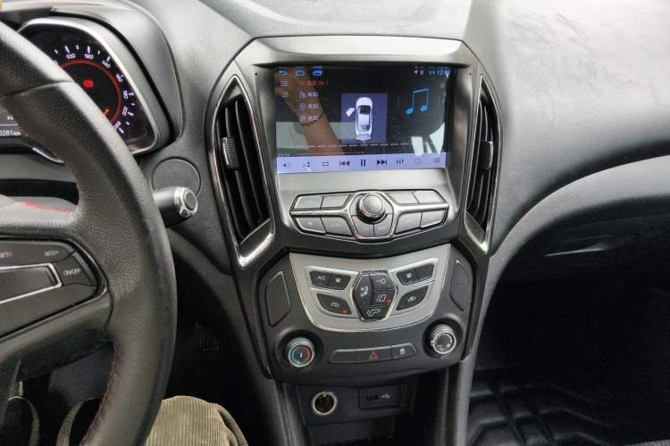 Used Chery Arrizo 5 2016 1.5L Manual Lingchao Edition Audio And AC Panel