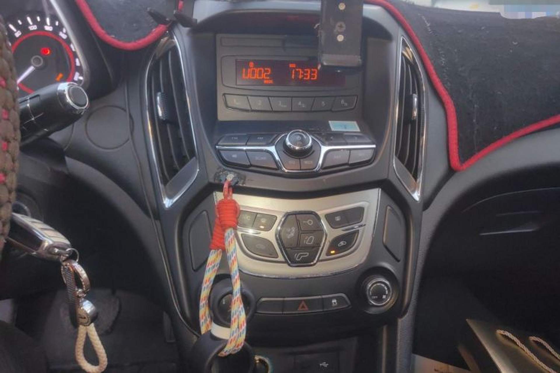 Used Chery Arrizo 5 2016 1.5L CVT Trendsetting Edition Audio And AC Panel