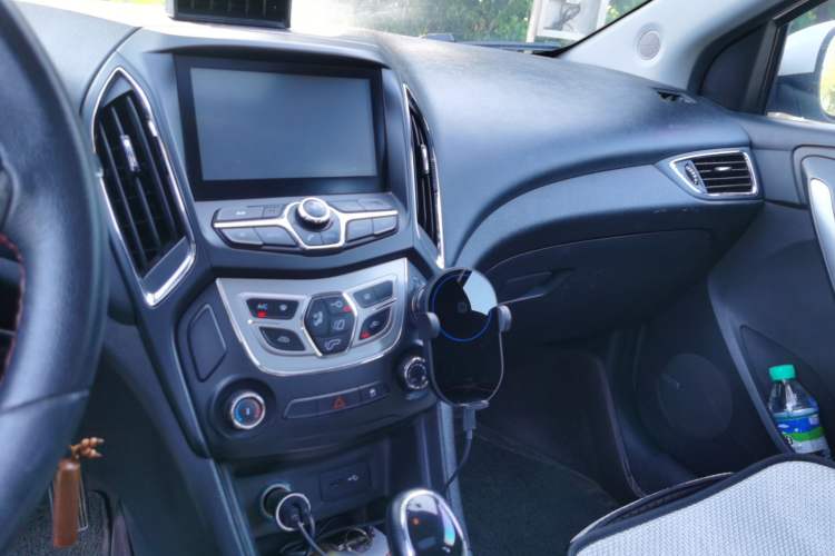 Used Chery Arrizo 5 2016 1.5L CVT Lingrui Edition Audio And AC Panel