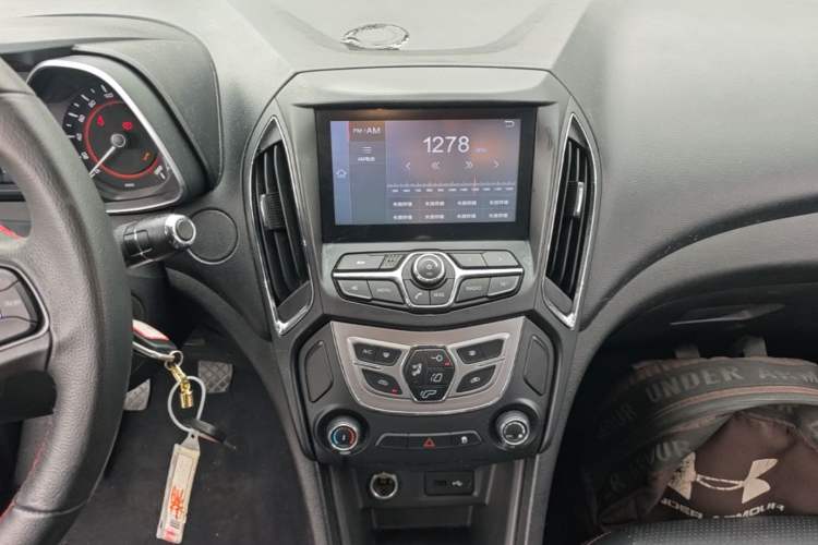 Used Chery Arrizo 5 2016 1.5L Manual Lingrui Edition Audio And AC Panel