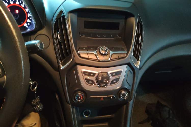 Used Chery Arrizo 5 2016 1.5L Manual Lingchao Edition Audio And AC Panel