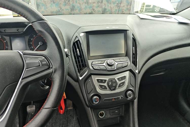 Used Chery Arrizo 5 2016 1.5L Manual Lingrui Edition Audio And AC Panel