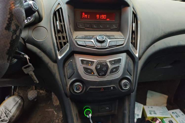 Used Chery Arrizo 5 2016 1.5L Manual Lingchao Edition Audio And AC Panel