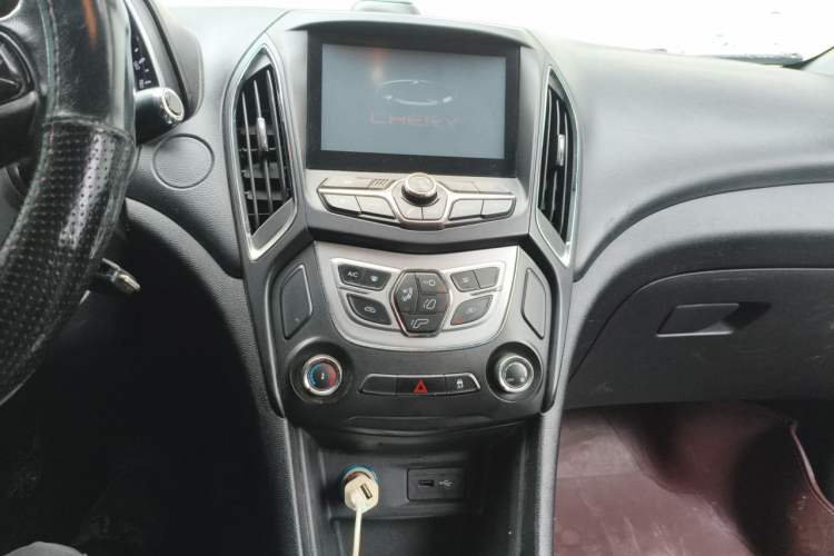 Used Chery Arrizo 5 2016 1.5L Manual Lingrui Edition Audio And AC Panel