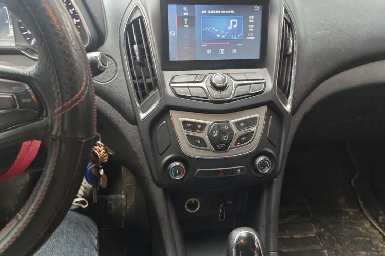 Used Chery Arrizo 5 2016 1.5L CVT Lingrui Edition Audio And AC Panel
