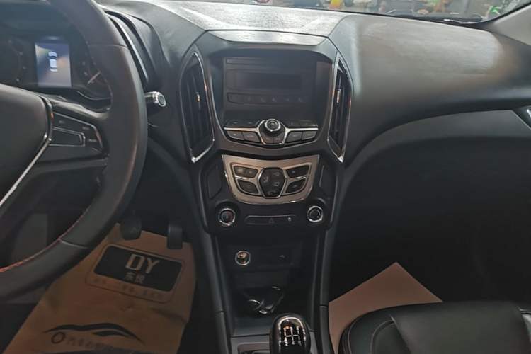 Used Chery Arrizo 5 2016 1.5L Manual Lingchao Edition Audio And AC Panel
