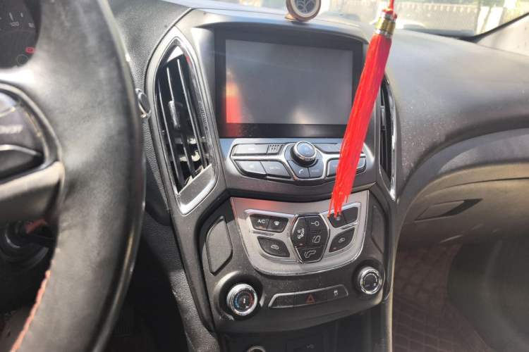 Used Chery Arrizo 5 2016 1.5L CVT Lingrui Edition Audio And AC Panel