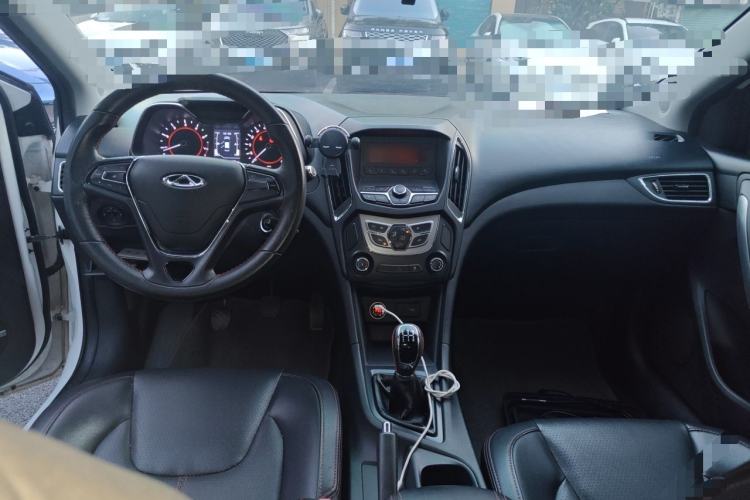 Used Chery Arrizo 5 2016 1.5L Manual Lingchao Edition Center Console