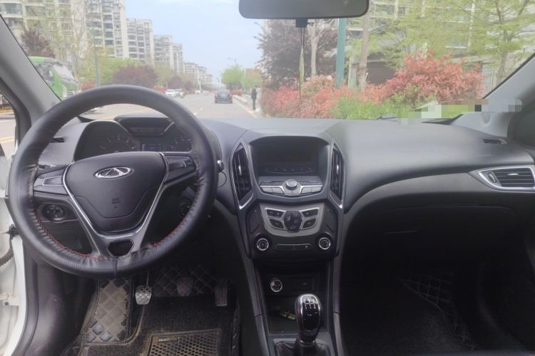 Used Chery Arrizo 5 2016 1.5L Manual Lingchao Edition Center Console