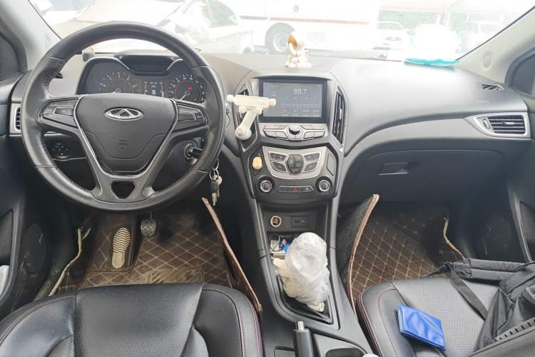 Used Chery Arrizo 5 2016 1.5L Manual Lingrui Edition Center Console