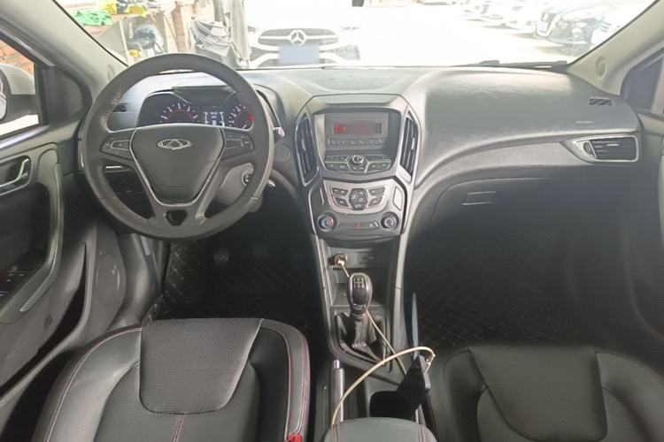 Used Chery Arrizo 5 2016 1.5L Manual Lingchao Edition Center Console