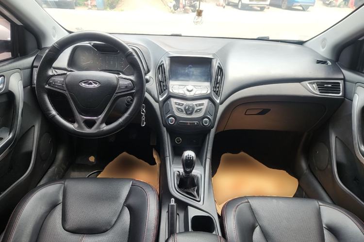 Used Chery Arrizo 5 2016 1.5L Manual Lingchao Edition Center Console