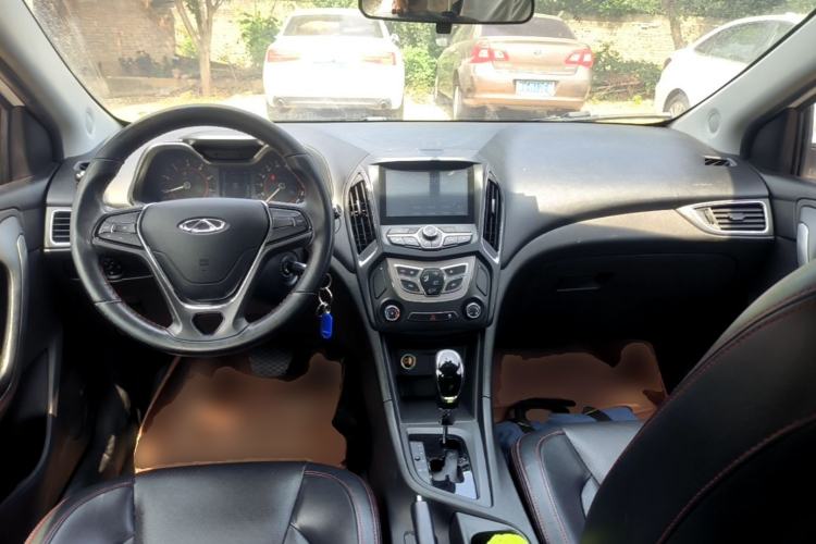 Used Chery Arrizo 5 2016 1.5L CVT Lingrui Edition Center Console