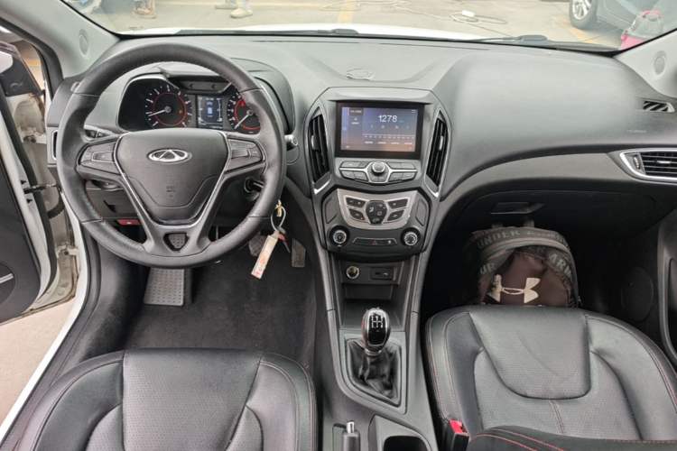 Used Chery Arrizo 5 2016 1.5L Manual Lingrui Edition Center Console