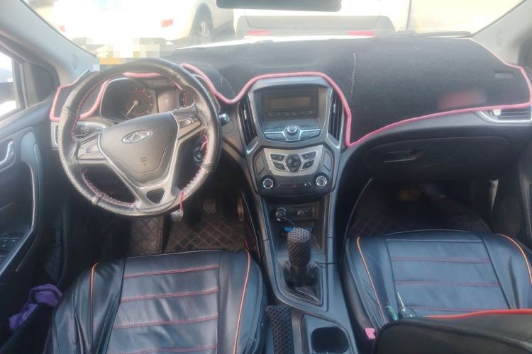 Used Chery Arrizo 5 2016 1.5L Manual Lingchao Edition Center Console