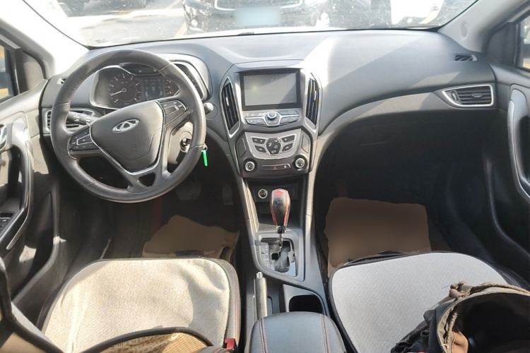 Used Chery Arrizo 5 2016 1.5L CVT Lingrui Edition Center Console