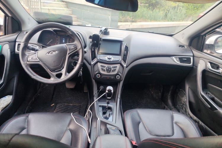 Used Chery Arrizo 5 2016 1.5L CVT Lingrui Edition Center Console