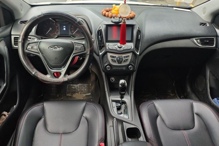 Used Chery Arrizo 5 2016 1.5L CVT Lingrui Edition Center Console