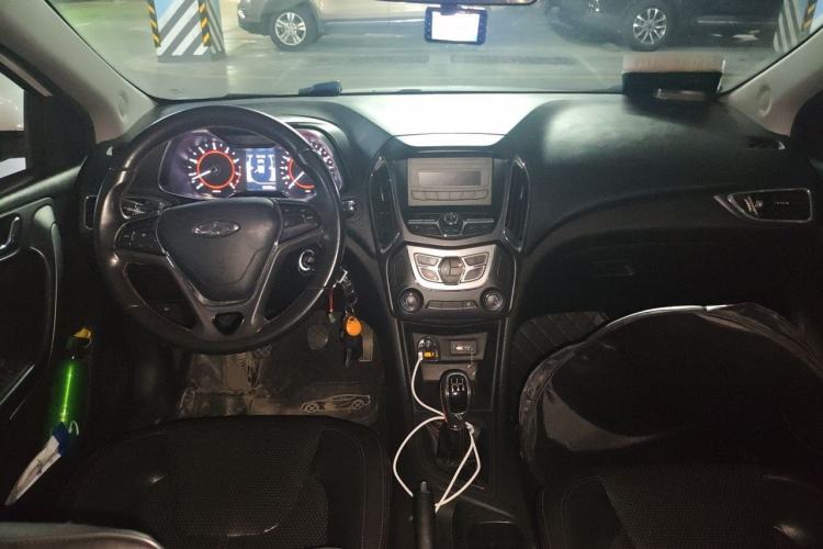 Used Chery Arrizo 5 2016 1.5L Manual Lingchao Edition Center Console