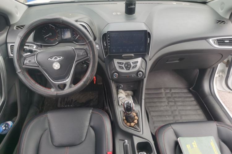 Used Chery Arrizo 5 2016 1.5L Manual Lingchao Edition Center Console