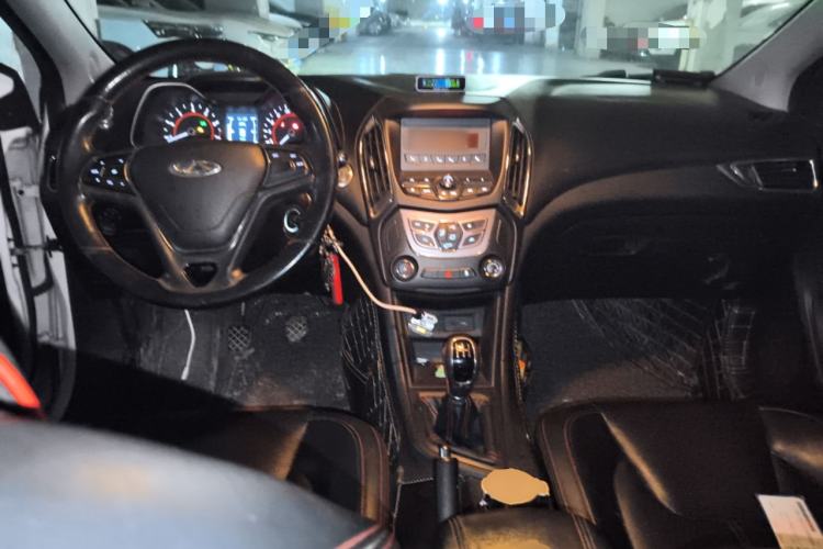 Used Chery Arrizo 5 2016 1.5L Manual Lingchao Edition Center Console