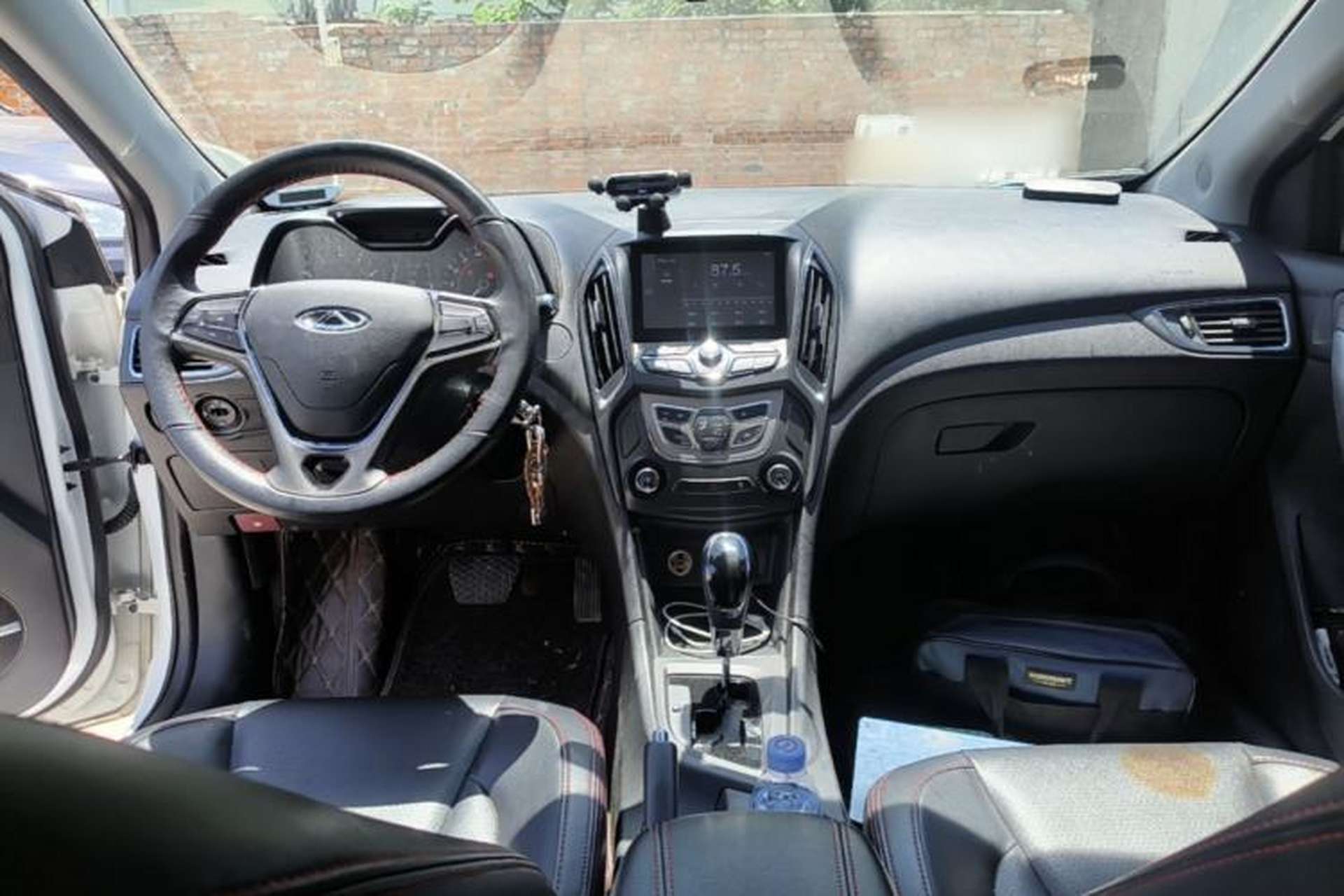 Used Chery Arrizo 5 2016 1.5L CVT Lingrui Edition Center Console