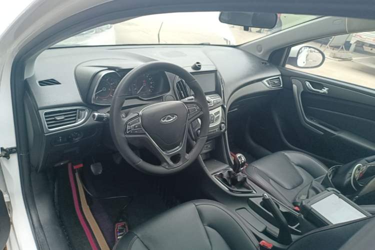 Used Chery Arrizo 5 2016 1.5L Manual Lingrui Edition Center Console