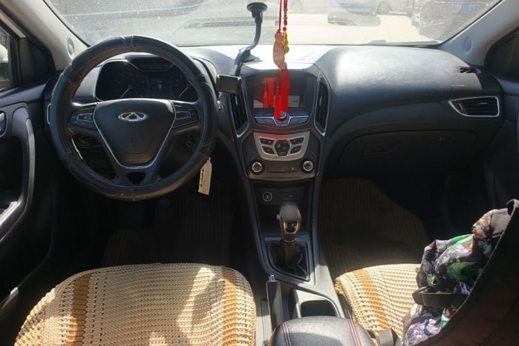 Used Chery Arrizo 5 2016 1.5L Manual Lingchao Edition Center Console