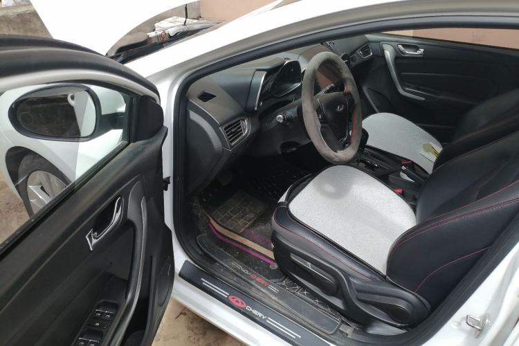 Used Chery Arrizo 5 2016 1.5L CVT Trendsetting Edition Driver Seat