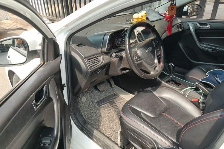 Used Chery Arrizo 5 2016 1.5L CVT Lingrui Edition Driver Seat