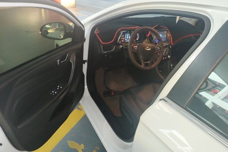 Used Chery Arrizo 5 2016 1.5L CVT Luxury Edition Driver Seat
