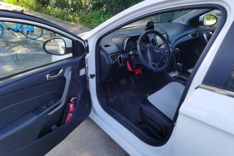 Used Chery Arrizo 5 2016 1.5L CVT Lingrui Edition Driver Seat
