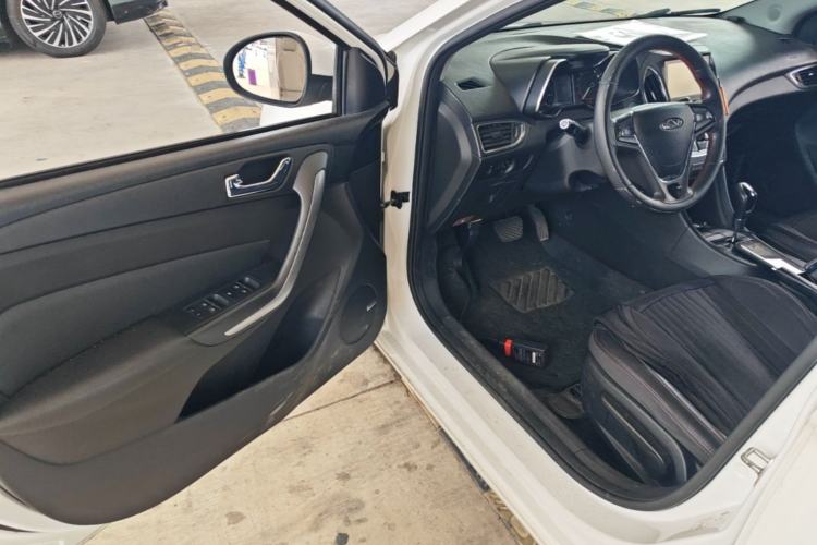 Used Chery Arrizo 5 2016 1.5L CVT Lingrui Edition Driver Seat