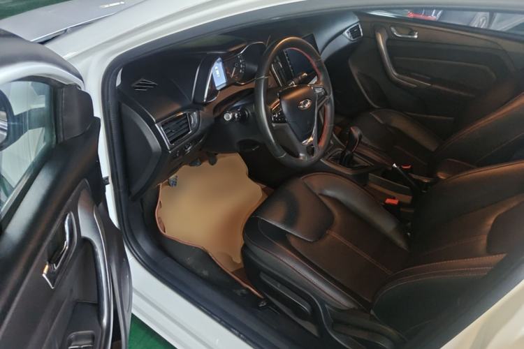 Used Chery Arrizo 5 2016 1.5L Manual Lingchao Edition Driver Seat