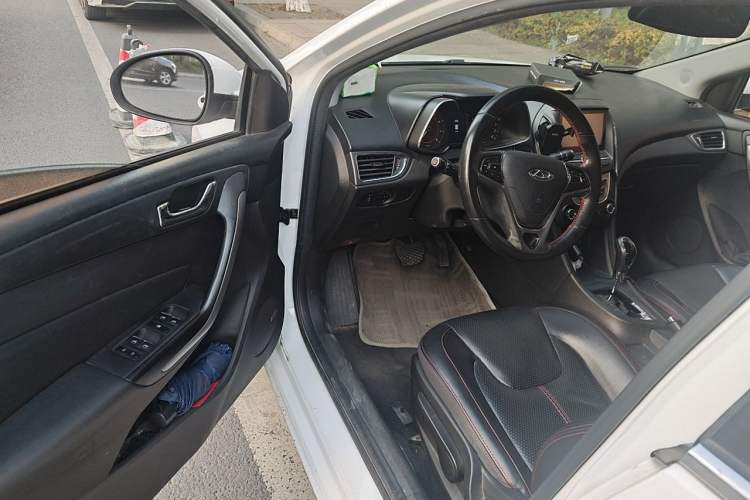 Used Chery Arrizo 5 2016 1.5L CVT Lingrui Edition Driver Seat