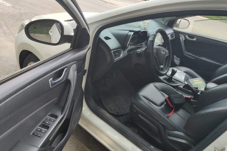 Used Chery Arrizo 5 2016 1.5L Manual Lingchao Edition Driver Seat