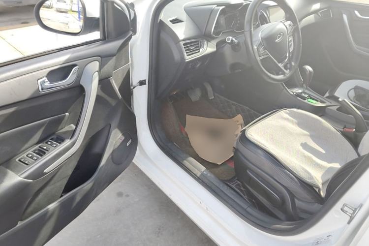 Used Chery Arrizo 5 2016 1.5L CVT Lingrui Edition Driver Seat