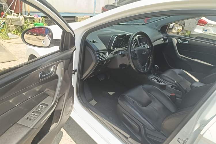 Used Chery Arrizo 5 2016 1.5L CVT Luxury Edition Driver Seat