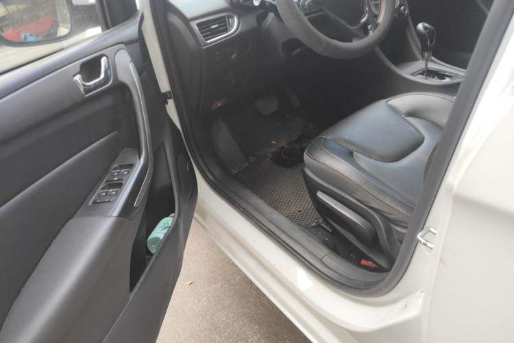 Used Chery Arrizo 5 2016 1.5L CVT Lingrui Edition Driver Seat