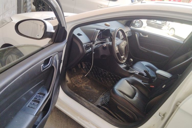 Used Chery Arrizo 5 2016 1.5L Manual Lingchao Edition Driver Seat