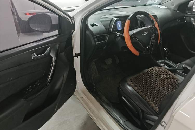 Used Chery Arrizo 5 2016 1.5L CVT Lingrui Edition Driver Seat