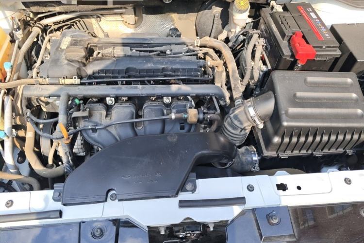 Used Chery Arrizo 5 2016 1.5L CVT Trendsetting Edition Engine Bay