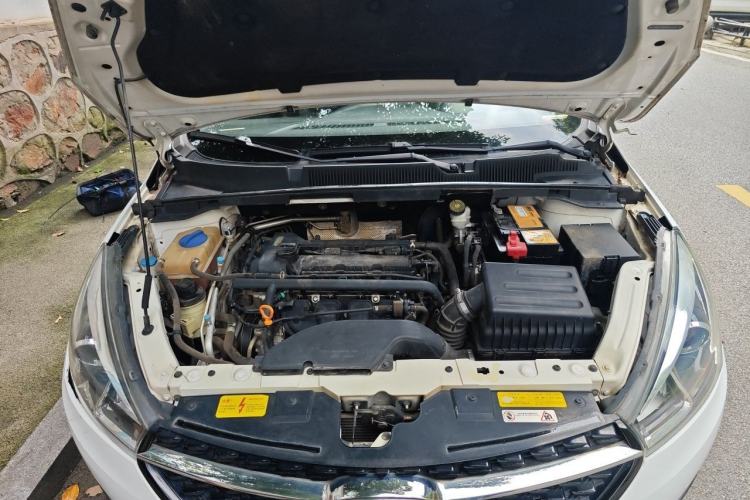 Used Chery Arrizo 5 2016 1.5L CVT Trendsetting Edition Engine Bay