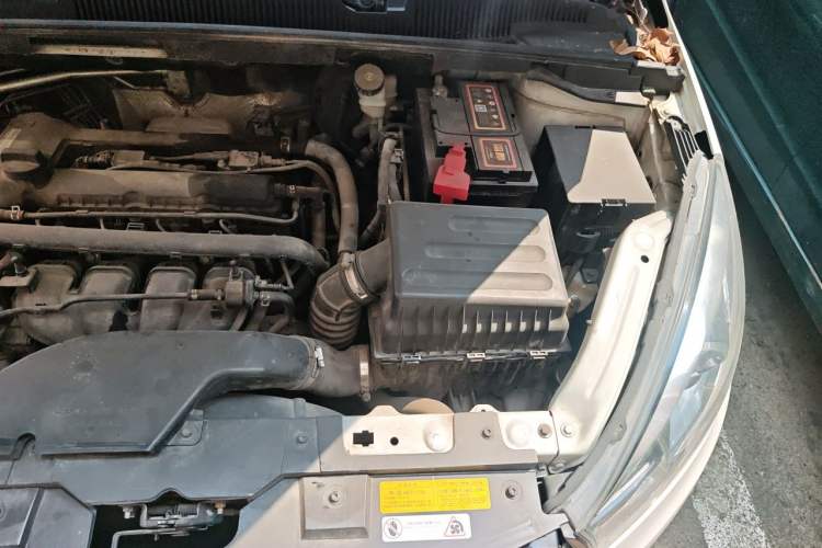 Used Chery Arrizo 5 2016 1.5L CVT Lingrui Edition Engine Bay Left