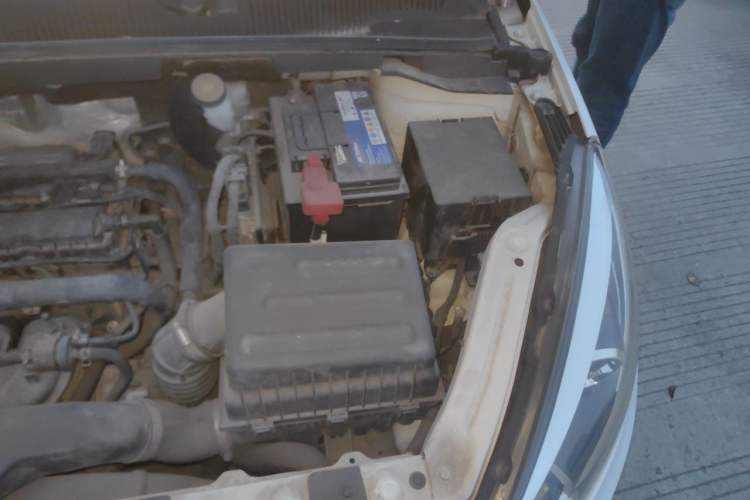 Used Chery Arrizo 5 2016 1.5L CVT Trendsetting Edition Engine Bay Left