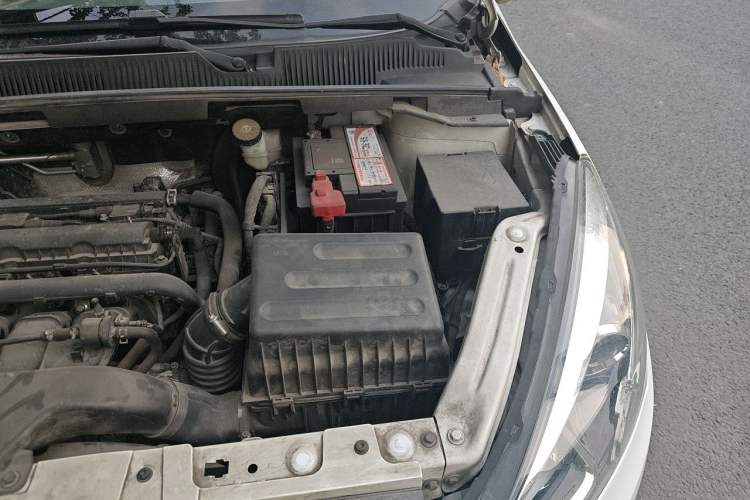 Used Chery Arrizo 5 2016 1.5L CVT Lingrui Edition Engine Bay Left