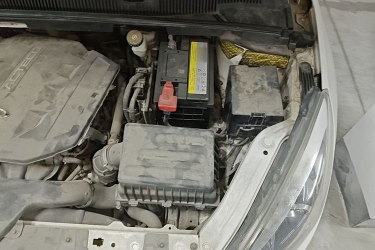 Used Chery Arrizo 5 2016 1.5L CVT Lingrui Edition Engine Bay Left