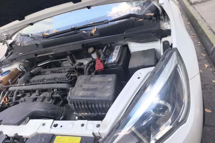 Used Chery Arrizo 5 2016 1.5L CVT Lingrui Edition Engine Bay Left