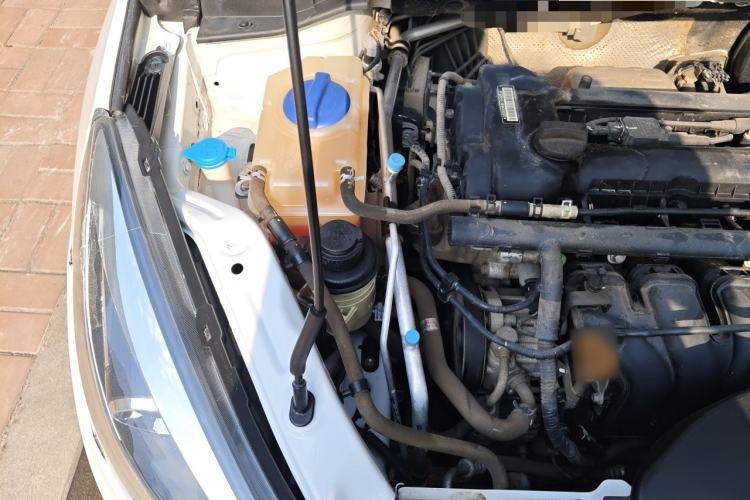 Used Chery Arrizo 5 2016 1.5L CVT Trendsetting Edition Engine Bay Right